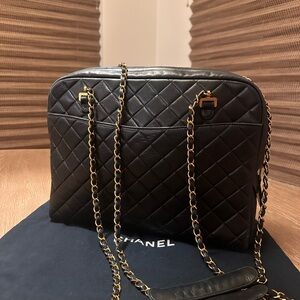 Chanel Vintage Black Lambskin Shoulder Bag with Gold Chain